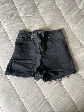Madewell Black High-Rise Raw-Hem Denim Shorts